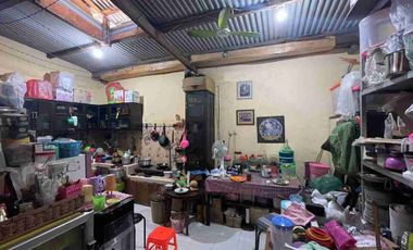 DIJUAL RUMAH 
PERUM CITRA SURYA MAS BLOK H-14
KEL. : JUMPUT REJO
KEC  ; SUKODONO
KAB  : SIDOARJO