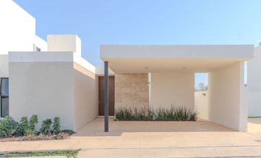 Casa en venta UNA PLANTA en privada residencial al norte de Mérida