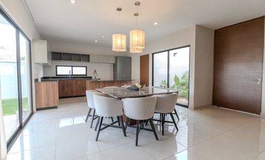 Casa en venta UNA PLANTA en privada residencial al norte de Mérida