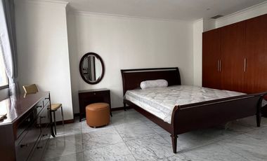 Apartemnent Disewakan di Simprug Indah