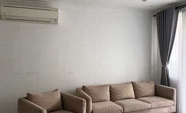 Apartemnent Disewakan di Simprug Indah
