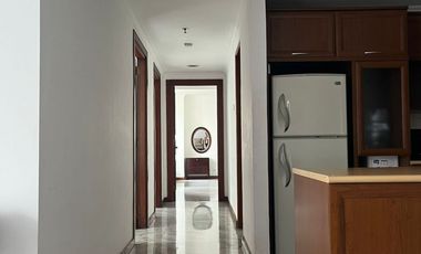 Apartemnent Disewakan di Simprug Indah