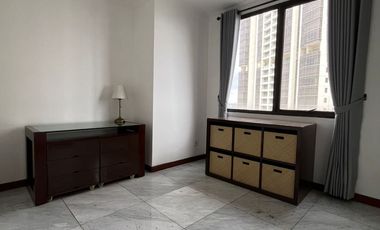 Apartemnent Disewakan di Simprug Indah