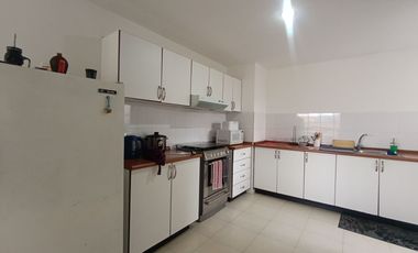 DEPARTAMENTO EN VENTA SECTOR SUPER AKI NARANCAY
