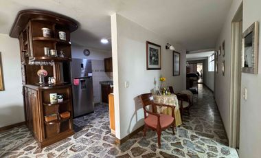 Venta Apartamento Calasanz sector Ferrine, 114m2  $495 millones, piso 3 por escalas.