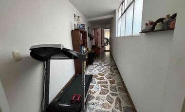 Venta Apartamento Calasanz sector Ferrine, 114m2  $495 millones, piso 3 por escalas.