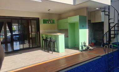 RUMAH BAGUS 2 LANTAI LINGKUNGAN NYAMAN AMAN SIAP HUNI DI TATAR SIMAKIRANA KOTA BARU PARAHYANGAN KBP BANDUNG