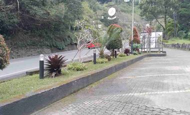 Dijual Hotel Di Jalan Raya Puncak Pass Dengan Tingkat Occupancy Tinggi dan View Pegunungan, Kebun Teh