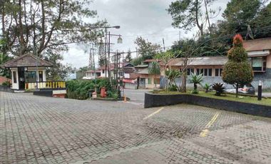 Dijual Hotel Di Jalan Raya Puncak Pass Dengan Tingkat Occupancy Tinggi dan View Pegunungan, Kebun Teh