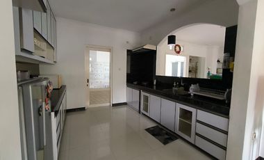 RUMAH BAGUS CANTIK MINIMALIS MODERN 2 LANTAI FULL FURNISHED SIAP HUNI DI TATAR WANGSAKERTA KOTA BARU PARAHYANGAN KBP BANDUNG