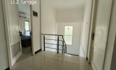RUMAH BAGUS CANTIK MINIMALIS MODERN 2 LANTAI FULL FURNISHED SIAP HUNI DI TATAR WANGSAKERTA KOTA BARU PARAHYANGAN KBP BANDUNG