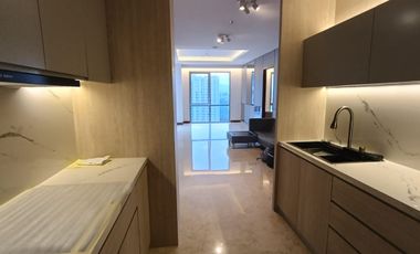 MEWAHHH APARTEMEN HEGARMANAH RESIDENCE FULL FURNISHED TIPE 3BR SIAP HUNI