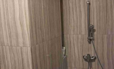 Disewakan & Dijual Apartment Semi Furnish Eksklusif  dan Strategis di Pakuwon Bekasi Barat