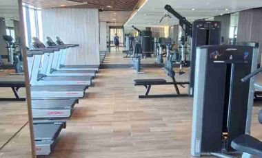 Disewakan & Dijual Apartment Semi Furnish Eksklusif  dan Strategis di Pakuwon Bekasi Barat