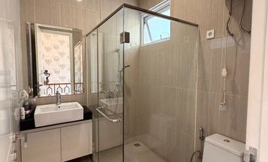 GREENWICH CLUSTER WHITSANDS, BSD semi furnish cantik