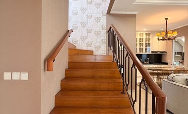 GREENWICH CLUSTER WHITSANDS, BSD semi furnish cantik