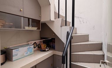 GREENWICH CLUSTER WHITSANDS, BSD semi furnish cantik