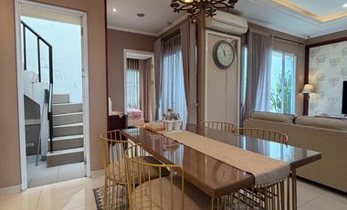 GREENWICH CLUSTER WHITSANDS, BSD semi furnish cantik