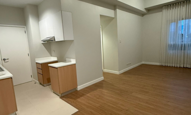 FOR LEASE: 2 BR Condo Unit at The Arton Rockwell