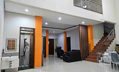 Rumah Mewah 2 Lantai Jalur Wisata Baturraden View Gunung