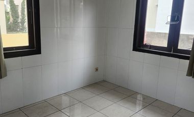 Disewakan Rumah Kota Baru Parahyangan (KBP) Jingganagara dekat IKEA, Al - Irsyad, BAIS, CBCS, Damian, BPK