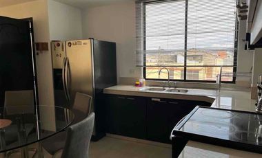 RENTA DEPARTAMENTO AMOBLADO 2 HABITACIONES, SECTOR ANTIGUO AEROPUERTO QUITO