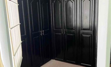 RENTA DEPARTAMENTO AMOBLADO 2 HABITACIONES, SECTOR ANTIGUO AEROPUERTO QUITO