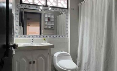 RENTA DEPARTAMENTO AMOBLADO 2 HABITACIONES, SECTOR ANTIGUO AEROPUERTO QUITO