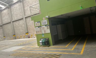 ARRIENDO BODEGA BUCARAMANGA
