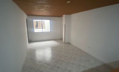 SE ARRIENDA APARTA ESTUDIO