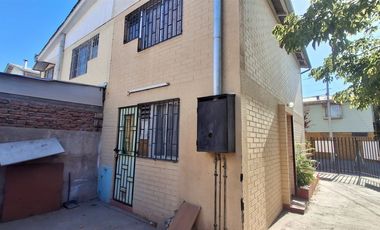 Profesora Irma Salas Silva 473