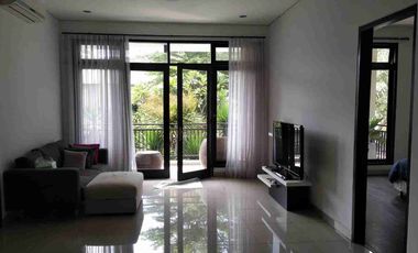 Lokasi Strategis, Disewakan Rumah Siap Huni di Kemang Jakarta Selatan