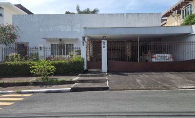 Classic Bungalow with Garden for Sale in Alabang Hills Village