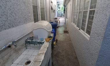 Classic Bungalow with Garden for Sale in Alabang Hills Village