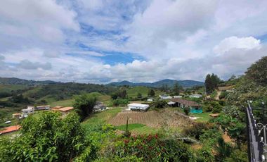 SE ARRIENDA/VENDE FINCA EN EL SANTUARIO