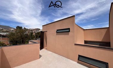Casa en venta en Loja en Época CREDITO VIP