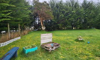 Oportunidad, Parcela con cabaña de 3 dormitorios, Condominio cerrado.