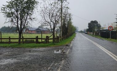 Oportunidad, Parcela con cabaña de 3 dormitorios, Condominio cerrado.