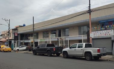 Venta Plaza Comercial Rentera - Centro de Guayaquil