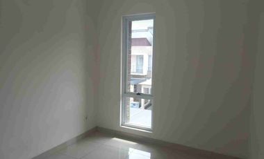 Dijual Rumah Green Puri Jakarta Barat