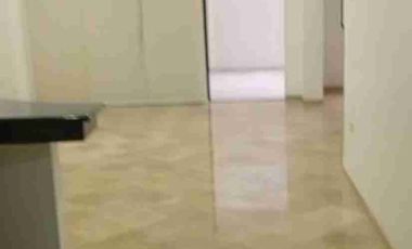 Alquiler casa de 4 Dormitorios dormitorio estudio, queda con split km 3 Samborondón