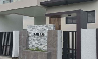 Luxury 5BR House for Sale in Orchard Golf & Country Club, Dasmariñas Cavite | RFO