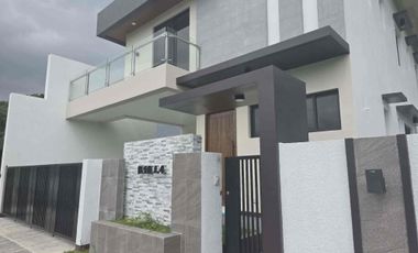 Luxury 5BR House for Sale in Orchard Golf & Country Club, Dasmariñas Cavite | RFO