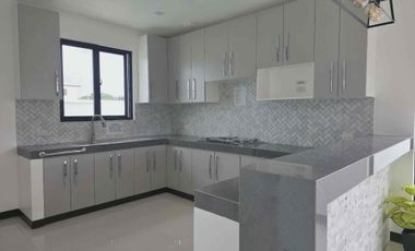 Luxury 5BR House for Sale in Orchard Golf & Country Club, Dasmariñas Cavite | RFO