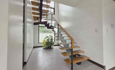 Luxury 5BR House for Sale in Orchard Golf & Country Club, Dasmariñas Cavite | RFO