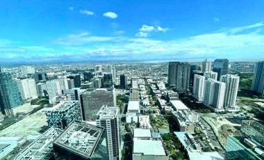 BGC Shangrila Horizon Homes The Fort Luxury Condo For Rent 3Bedroom with Parking new near Ayala Land The Suites East Gallery West Gallery One Serendra