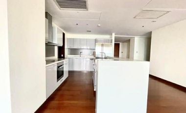 BGC Shangrila Horizon Homes The Fort Luxury Condo For Rent 3Bedroom with Parking new near Ayala Land The Suites East Gallery West Gallery One Serendra