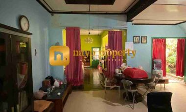 Rumah Murah Bangunan Lama Hitung Tanah Dalam Komplek Strategis di Rawamangun