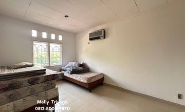 Dikontrakan Rumah 2 Lantai Komplek Gudang Peluru, Jakarta Selatan
