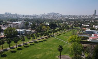 Casa Juriquilla en Campo de Golf
